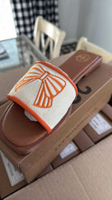 Load image into Gallery viewer, MB Bow Sandals