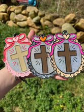 Load image into Gallery viewer, PREORDER CROSS FRESHIE